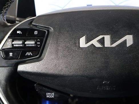 Used 2022 Kia EV6 GT-Line w/ GT-Line Suede Seat Package AWD/4WD image 8