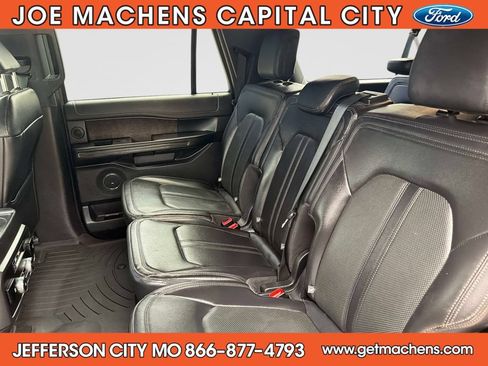 Used 2021 Ford Expedition Max Limited AWD/4WD image 13