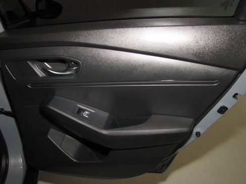 Certified 2025 Honda Accord SE image 19