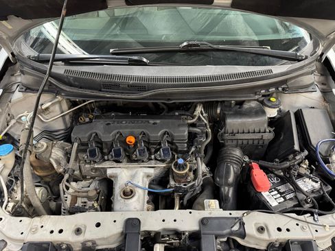 Used 2013 Honda Civic LX image 7