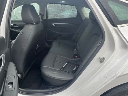 Used 2024 Hyundai Sonata Limited image 11