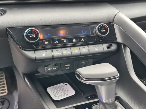 New 2026 Hyundai Elantra SEL Sport FWD image 23