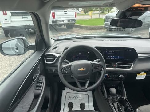 New 2026 Chevrolet TrailBlazer LT FWD image 26