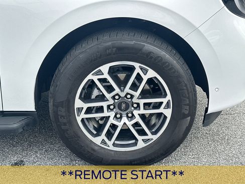 Certified 2025 Ford Expedition Max Active RWD image 12