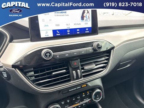 Certified 2022 Ford Escape SEL FWD image 26