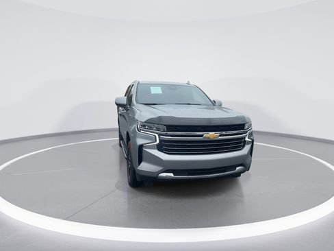Used 2024 Chevrolet Tahoe LT RWD image 3