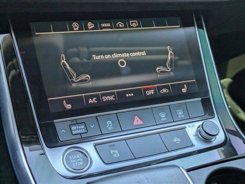 Used 2023 Audi Q7 2.0T Premium w/ Convenience Package image 13