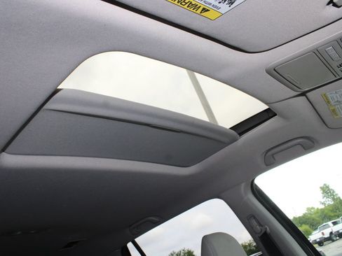 Used 2016 Honda Pilot EX-L image 12