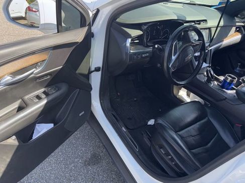 Used 2018 Cadillac XT5 Platinum image 7