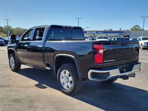 Used 2020 Chevrolet Silverado 2500 LTZ w/ LTZ Premium Package image 4