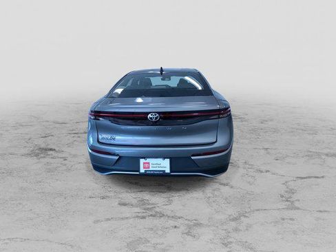 Certified 2025 Toyota Crown AWD/4WD image 8