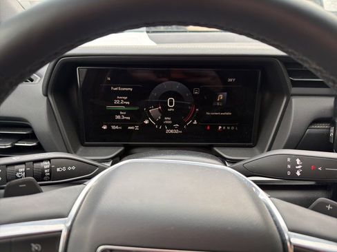 Used 2026 GMC Terrain Elevation image 9