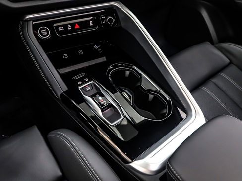 New 2025 Audi Q5 Premium Plus image 6