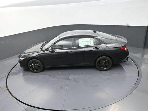New 2026 Hyundai Elantra SEL Sport Premium FWD image 25