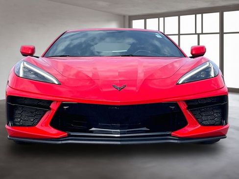 Used 2022 Chevrolet Corvette Stingray Premium Cpe w/ Z51 Performance Package RWD image 3