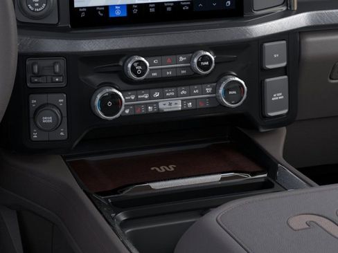 New 2026 Ford F350 4x4 Crew Cab Super Duty image 15