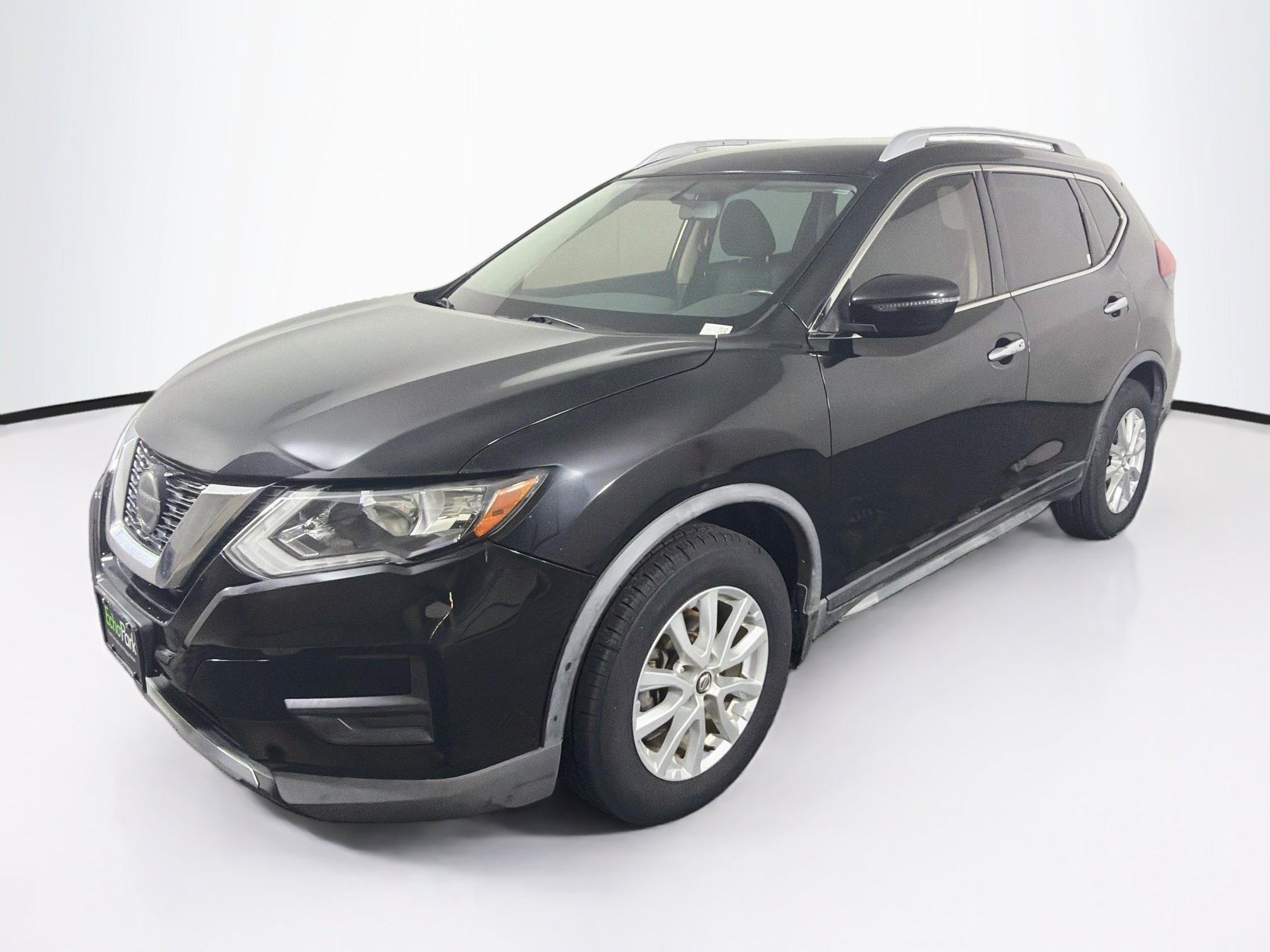 Used 2018 Nissan Rogue SV AWD/4WD image 3
