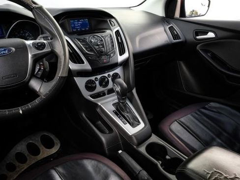 Used 2013 Ford Focus SE image 21