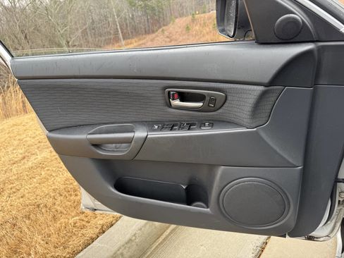 Used 2008 MAZDA MAZDA3 i Touring image 5