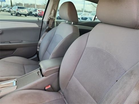 Used 2011 Chevrolet Malibu LT w/ Power Convenience Package image 12