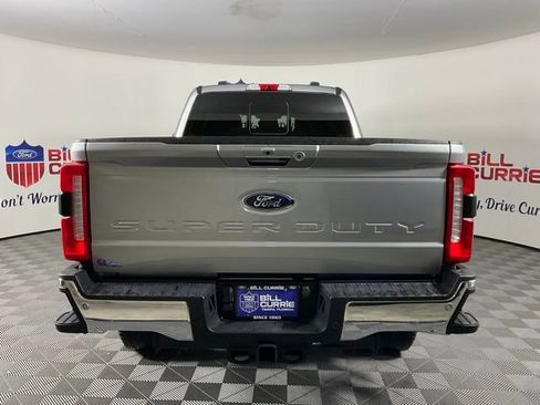 Certified 2024 Ford F250 Lariat w/ Chrome Package image 4