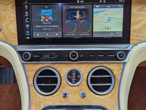 Used 2020 Bentley Continental GT AWD/4WD image 32