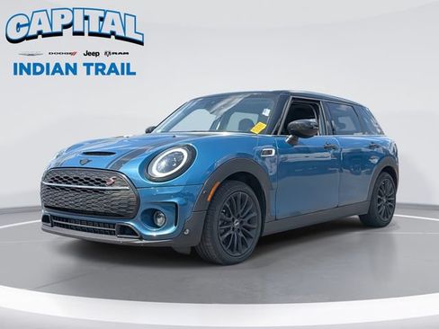 Used 2023 MINI Cooper Clubman S FWD image 1