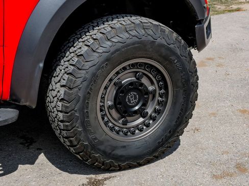 Used 2019 Ford F150 Raptor w/ Equipment Group 802A Luxury image 61