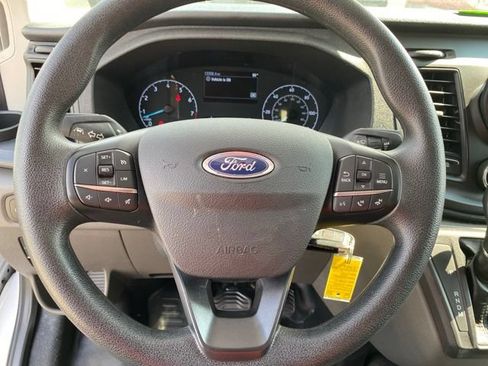 Used 2025 Ford Transit 250 Low Roof w/ Exterior Upgrade Package RWD image 16