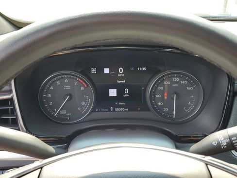 Used 2024 Cadillac XT5 Premium Luxury w/ Technology Package AWD/4WD image 22