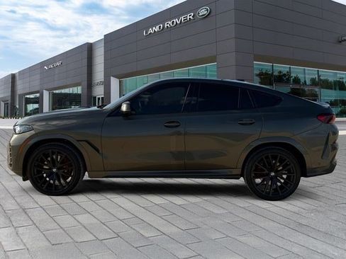 Used 2025 BMW X6 xDrive40i w/ Executive Package AWD/4WD image 2