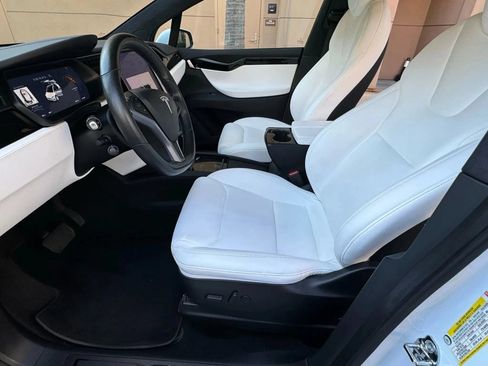 Used 2018 Tesla Model X 100D AWD/4WD image 9