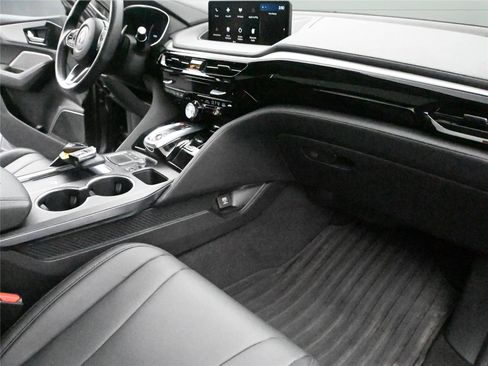 Certified 2024 Acura MDX SH-AWD image 19