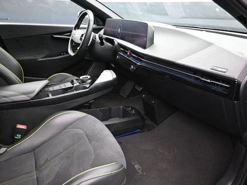 Used 2023 Kia EV6 GT AWD/4WD image 16