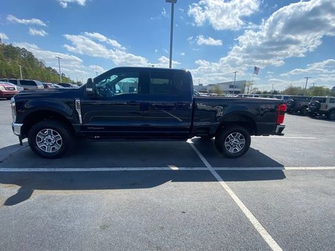 Used 2024 Ford F250 Lariat AWD/4WD image 10