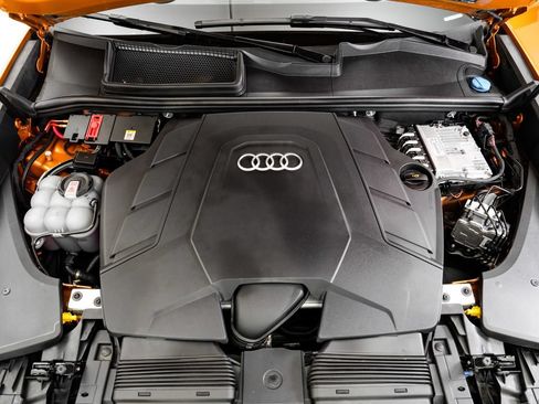 Used 2023 Audi Q8 Premium Plus w/ Premium Plus Package AWD/4WD image 26