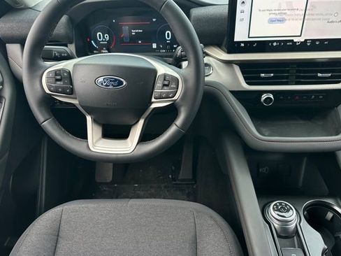 New 2026 Ford Explorer Active image 13