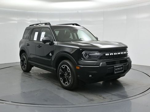 Certified 2025 Ford Bronco Sport Outer Banks w/ Outer Banks Tech Package+ image 62