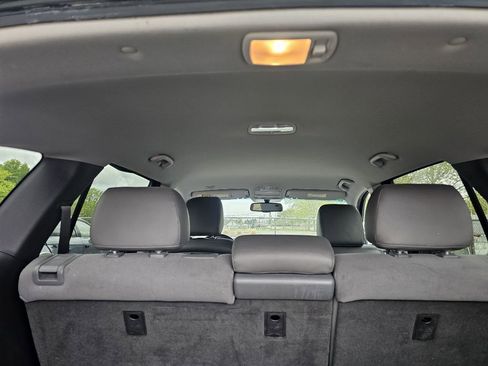 Used 2010 Hyundai Santa Fe SE image 19