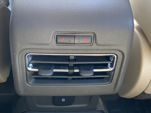 Used 2022 Lincoln Corsair AWD w/ Equipment Group 101A image 22