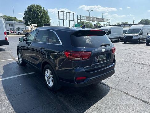Used 2019 Kia Sorento FWD w/ Option Group 020 image 6