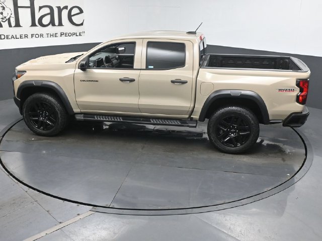 Used 2023 Chevrolet Colorado Trail Boss w/ LPO, Dark Essentials Package AWD/4WD image 46