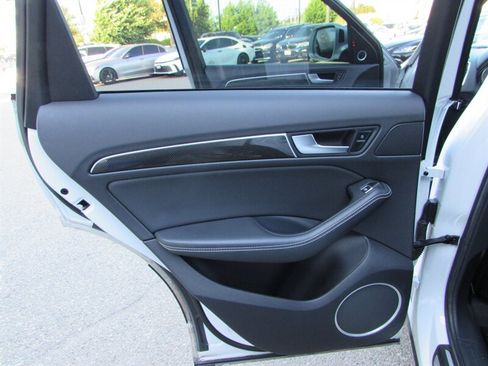 Used 2014 Audi SQ5 Premium Plus AWD/4WD image 16
