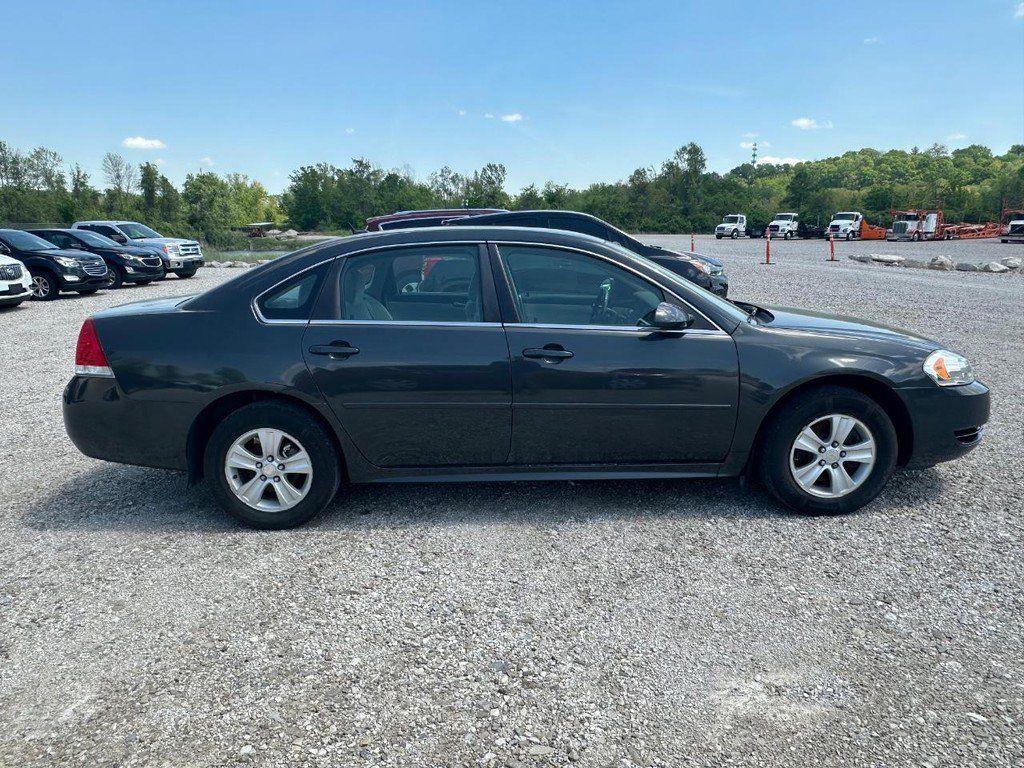 Used 2014 Chevrolet Impala Limited LS FWD image 2