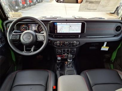 New 2025 Jeep Wrangler Unlimited Rubicon