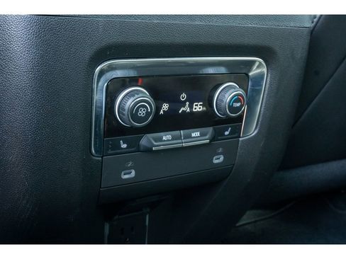 Used 2024 Chevrolet Tahoe Z71 w/ Luxury Package image 23