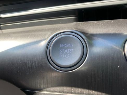 Certified 2025 Hyundai Kona SEL FWD image 17