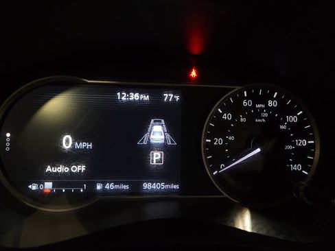 Used 2020 Nissan Versa SV FWD image 23