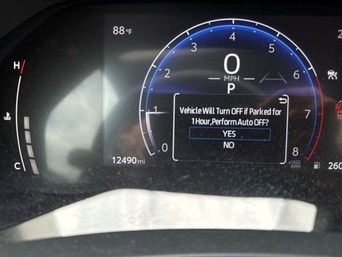 Used 2024 Toyota Grand Highlander XLE FWD image 12