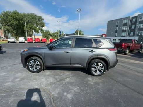 Used 2023 Nissan Rogue SV w/ SV Premium B Package AWD/4WD image 5